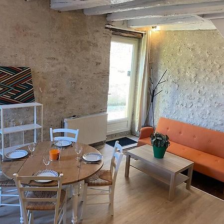 Gite Le Baulois, Maisonnette Calme Et Confort En Vallee De Loire Baule Exterior foto